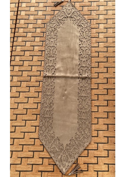 Selçuklu,püsküllü,çift Kat,üçgen