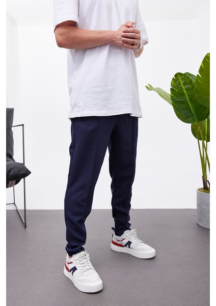 Paça Detaylı Lacivert Jogging