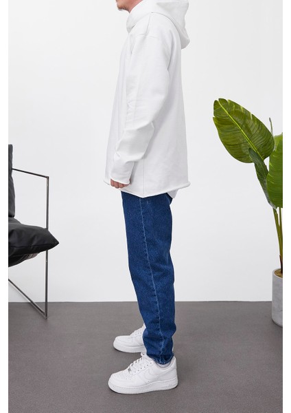 Pis Etek Kapüşonlu Beyaz Sweatshirt