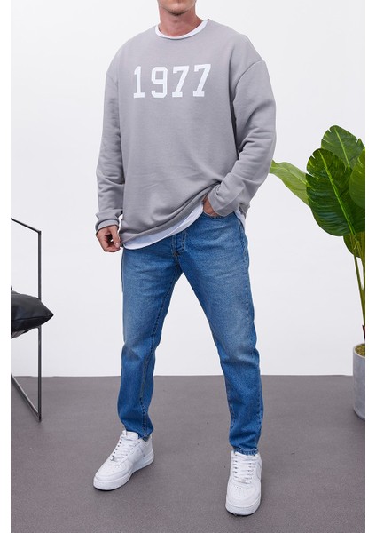1977 Baskılı Gri Sweatshirt