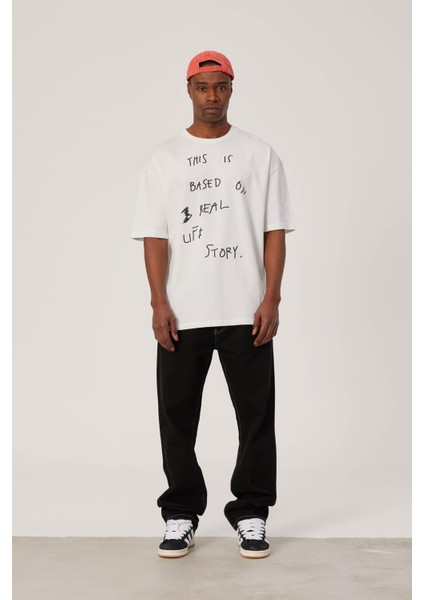 Önü Yazılı Beyaz Tshirt modelleri