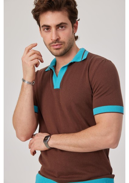 Yakası Çizgili Triko Kumaş Mavi Kahverengi Tshirt