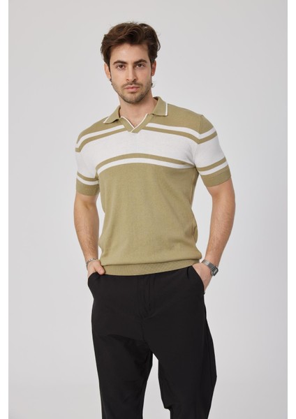 Yeşil Beyaz Parçalı Triko Kumaş Tshirt