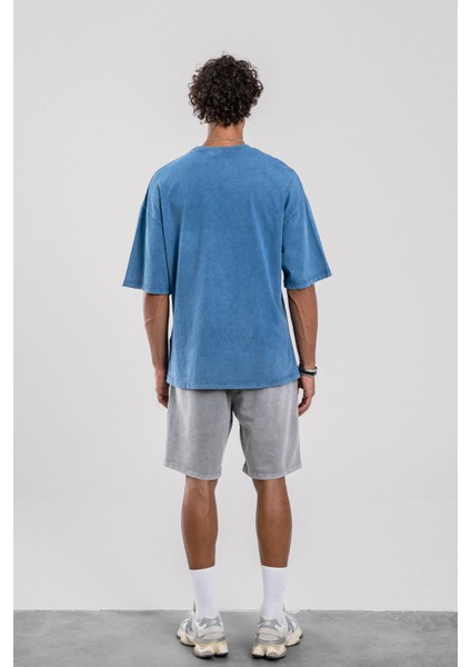 Young Atelier Yazılı Mavi Yıkamalı Oversize Tshirt modelleri