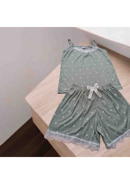 Yeşil Puantiyeli Pegasus Kumaş Ip Askılı Dantel Detaylı Şortlu Yazlık Kadın Pijama Takımı fiyatları