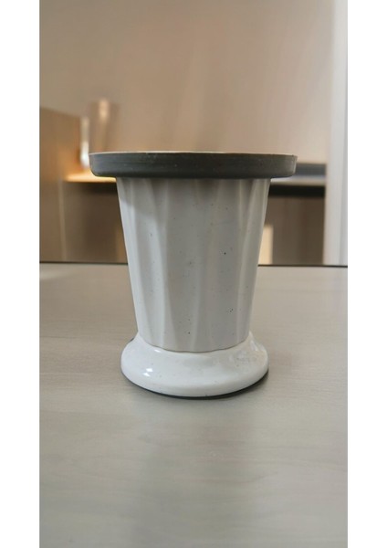 4 Adet 8 cm Plastik Kanepe Baza Ayak Dolap Robot Süpürge Koltuk Ayağı Beyaz