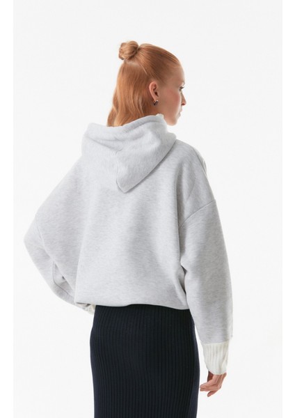 Basic Kapüşonlu Sweatshirt