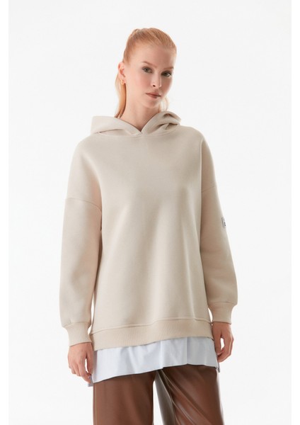 Basic Kapüşonlu Oversize Sweatshirt