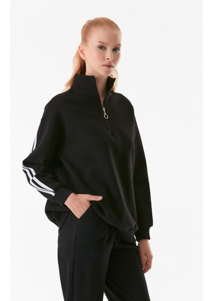 Basic Yarım Fermuarlı Dik Yaka Sweatshirt modelleri