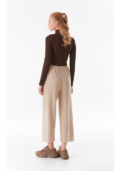 Basic Fitilli Beli Lastikli Pantolon fırsatları