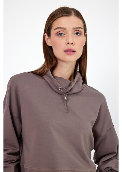 Kadın Norah Vizon Yakası Detaylı Regular Fit Sweatshirt