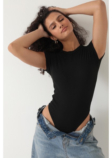 Siyah Fitilli Görünümlü Bisiklet Yaka Kısa Kollu Çıtçıtlı Bodysuit- 2409 fiyatları