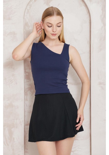 Lacivert Kesik Yaka Kalın Askılı Bluz -2410 fırsatları