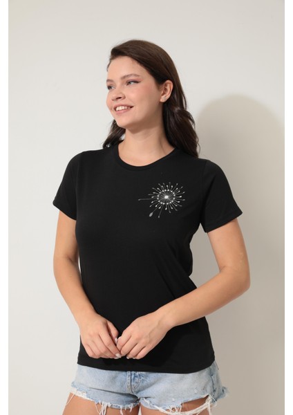 Siyah Omzu Nakışlı Bisiklet Yaka Kısa Kollu Kadın T-Shirt- 2419