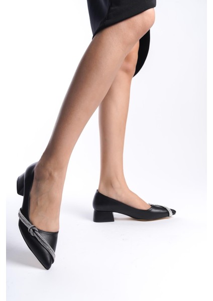 Kadın Valeri Siyah Yandan Taşlı Alcak Ökçe Abiye Valeri Ayakkabı