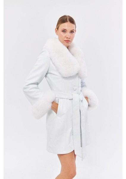 DKA1551 Kadın Beyaz Kaban fiyatları