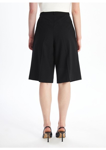 Kadın Loose Fit Düz Şort modelleri