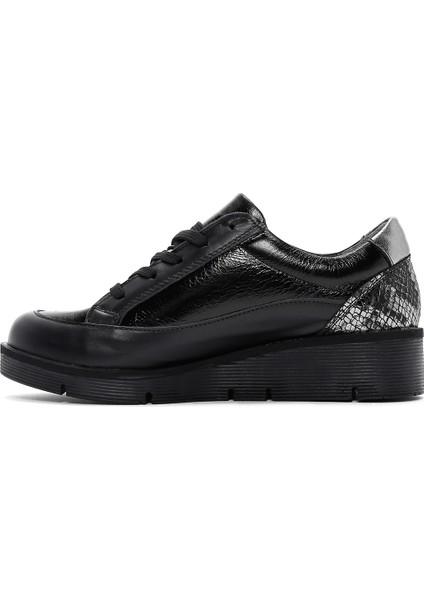 Kadın Siyah Bağcıklı Fermuar Detaylı Sneaker 24WFD370714 fiyatları
