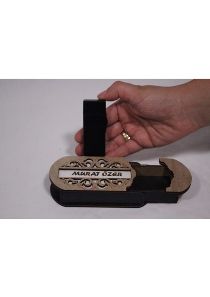 Çakmak Kişiye Özel Isim Yazılı ve Mdf Tasarım Kutulu NO:117 fiyatları