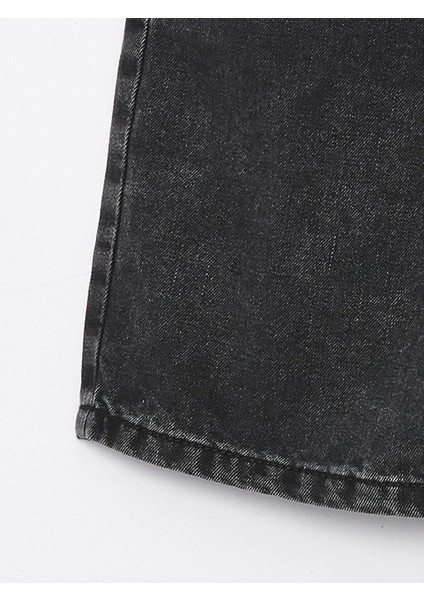 Rahat Kalıp Beli Lastikli Erkek Çocuk Jean Şort modelleri