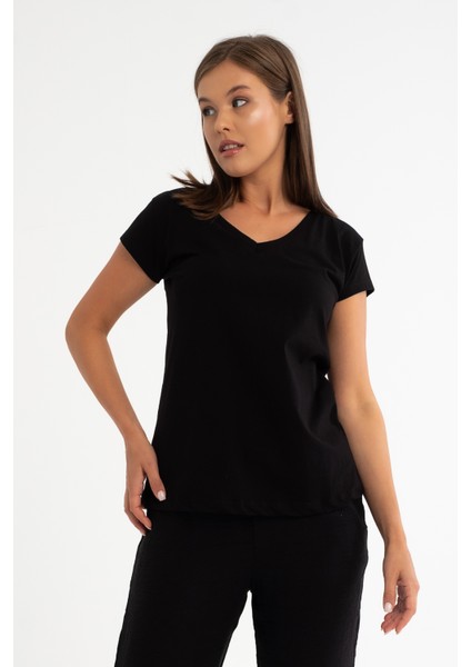 Kadın Pamuklu Yumuşak Dokulu Likralı Esnek Kumaş Basic V Yaka T-Shirt fiyatları