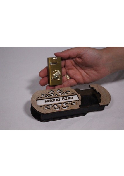 Çakmak Kişiye Özel Isim Yazılı ve Mdf Tasarım Kutulu NO:110 fiyatları