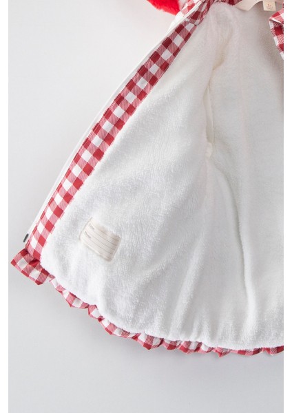 Yeni Sevimli Özel Tasarım Bear Baskılı Fırfır Detaylı Varaklı Içi Kürklü Kışlık Kaban- Mont modelleri