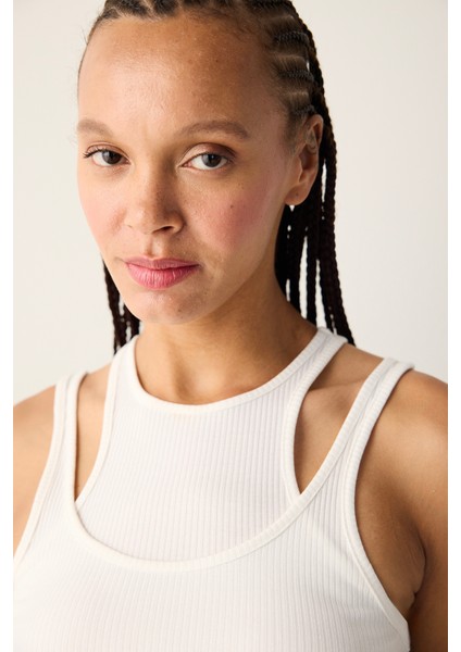 Beyaz Çift Katman Ribanalı Üst fiyatları