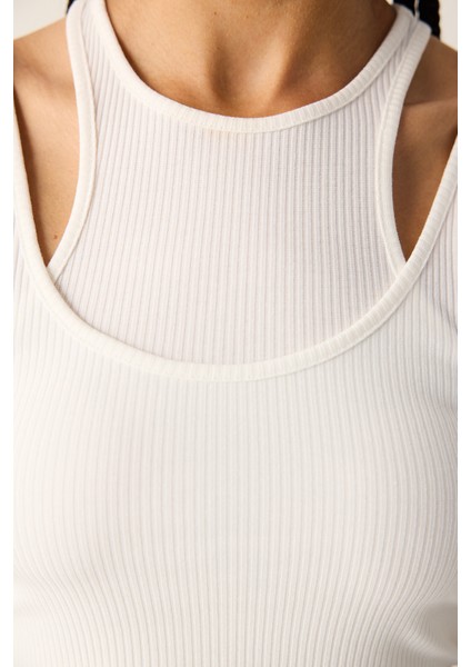 Beyaz Çift Katman Ribanalı Üst fırsatları