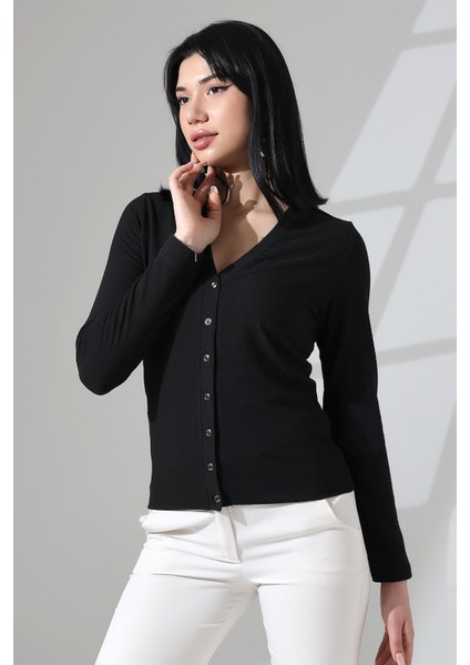 Korent Kadın Soft Touch Penye Düğmeli Kare Jakarlı Uzun Kollu Hırka - Siyah indirimleri