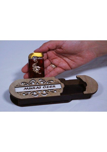 Çakmak Kişiye Özel Isim Yazılı ve Mdf Tasarım Kutulu NO:141 fırsatları