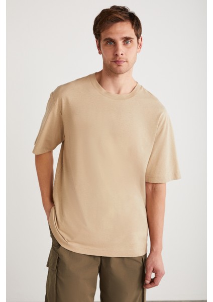 Fletcher Erkek Oversize Keten Karışımlı Bej T-Shirt