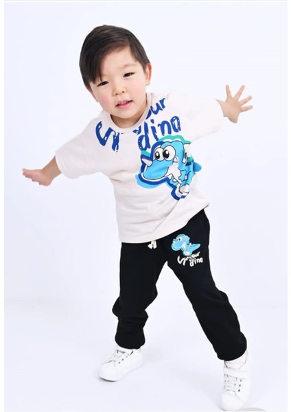 Isteks 'sinyor Dino'' Baskılı 2'li Takım Tshirt ve Eşofman Krem Rengi 1-5yaş