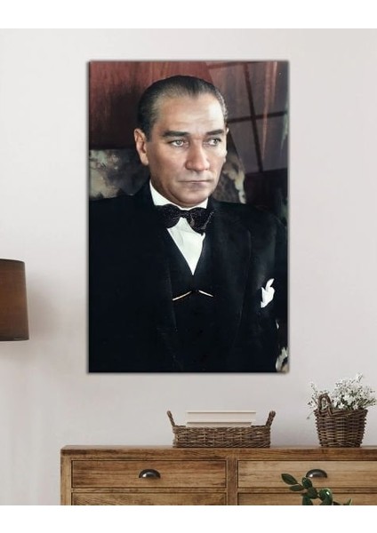 Atatürk Dikey Cam Tablo Hediyelik Büyük Tablo Ev Ofis Dekoru