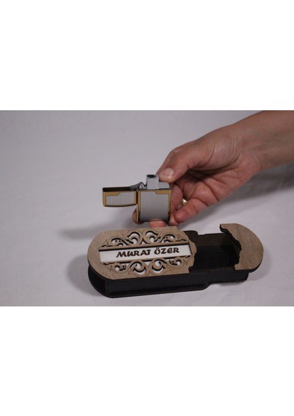 Çakmak Kişiye Özel Isim Yazılı ve Mdf Tasarım Kutulu NO:154 fiyatları