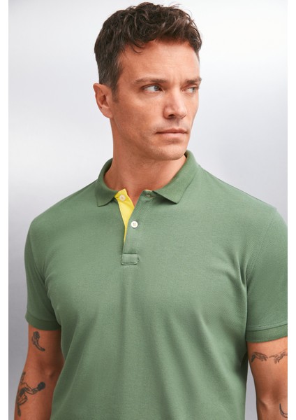 Mathew Erkek Haki Polo Yaka T-Shirt fırsatları