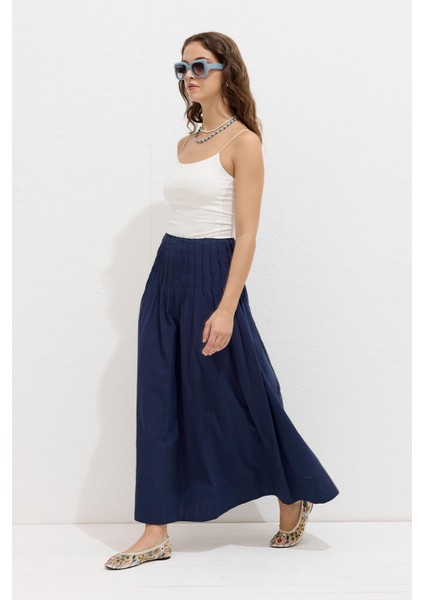Nervürlü Vual Etek Lacivert fırsatları