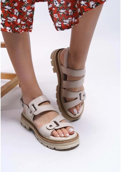 Feles Kalın Taban Zımba Detaylı Kadın Sandalet modelleri