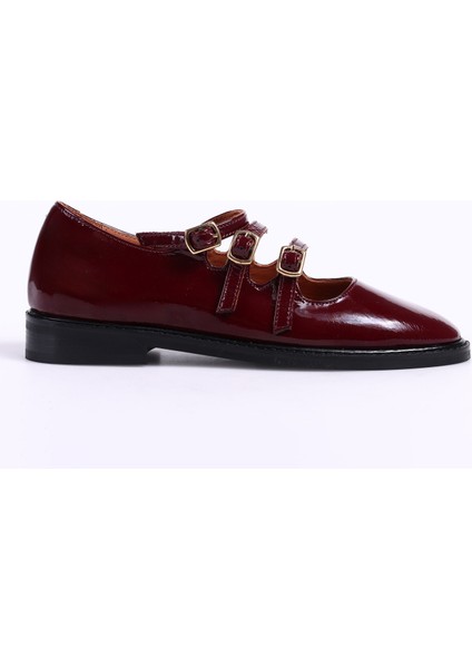 Vince Camuto Babet, 36, Bordo