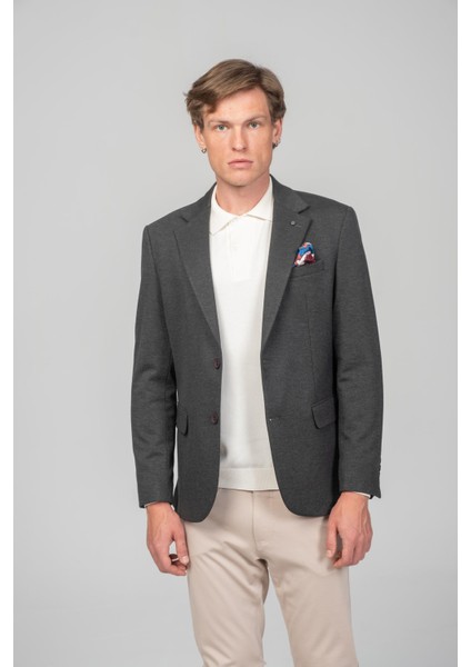 Erkek Astarlı Çift Yırtmaçlı Örme Esnek Kumaşdan Yakası ve Mendili Detaylı Klasik Ceket