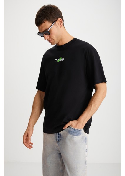 Jake Erkek %100 Organik Pamuklu Kalın Dokulu Kumaş Baskı Detaylı Oversize Siyah T-shirt