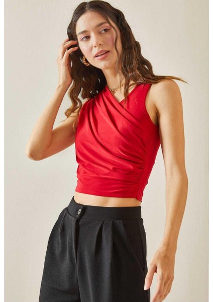 Drape Yakalı Crop Bluz