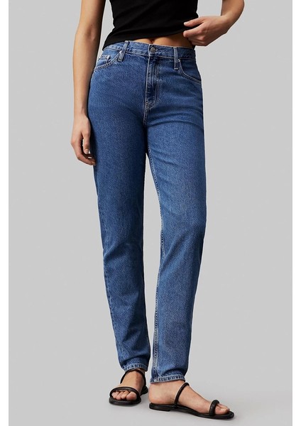 Kadın Dar Kesim Düz Paça Mavi Jeans modelleri