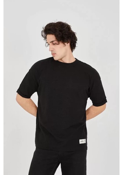 Jakar Kumaş Rahat Kol T-Shirt - Siyah
