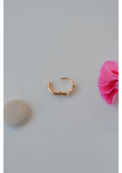 Sıralı Beyaz Kalpli Helix Piercing Kıkırdak Küpesi Lob Tek Adet