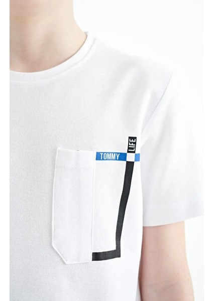 Tommy Life Beyaz Cep Detaylı O Yaka Standart Kalıp Erkek Çocuk T-Shirt - 11120 modelleri