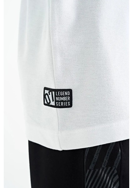 Tommy Life Beyaz Cep Detaylı O Yaka Standart Kalıp Erkek Çocuk T-Shirt - 11120 fırsatları