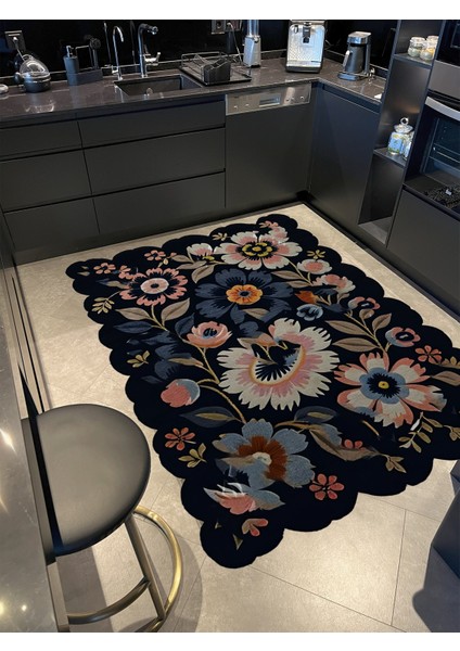 Shape Koleksiyonu Siyah Tema Floral Çok Renkli Karma Çiçek Gül Desenli Modern Dekoratif Halı 03 modelleri