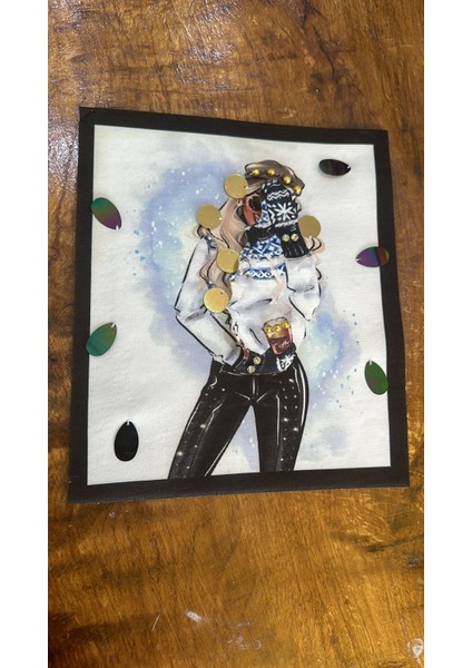 Zirkon Taşlı 3 Boyutlu Kız Arma Dikiş Giyim Aplike 23X20 cm
