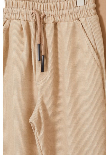 Krem Arka Cepli Rahat Kesim Erkek Çocuk Pantolon 19332 modelleri